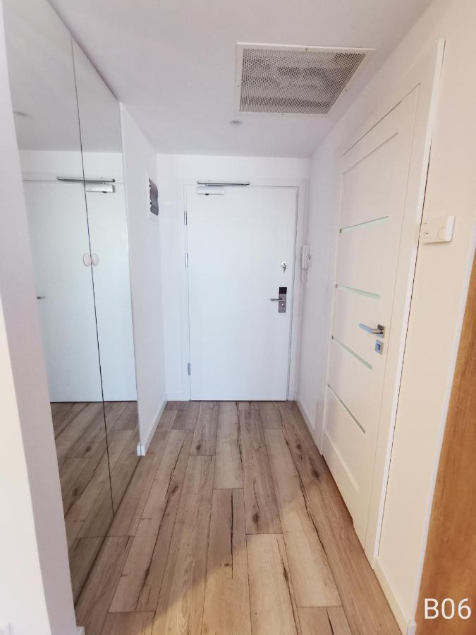 Apartamenty Rodzinne Deluxe, Suite W Budynku Baltin サルビノボ エクステリア 写真