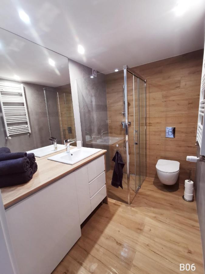 Apartamenty Rodzinne Deluxe, Suite W Budynku Baltin サルビノボ エクステリア 写真