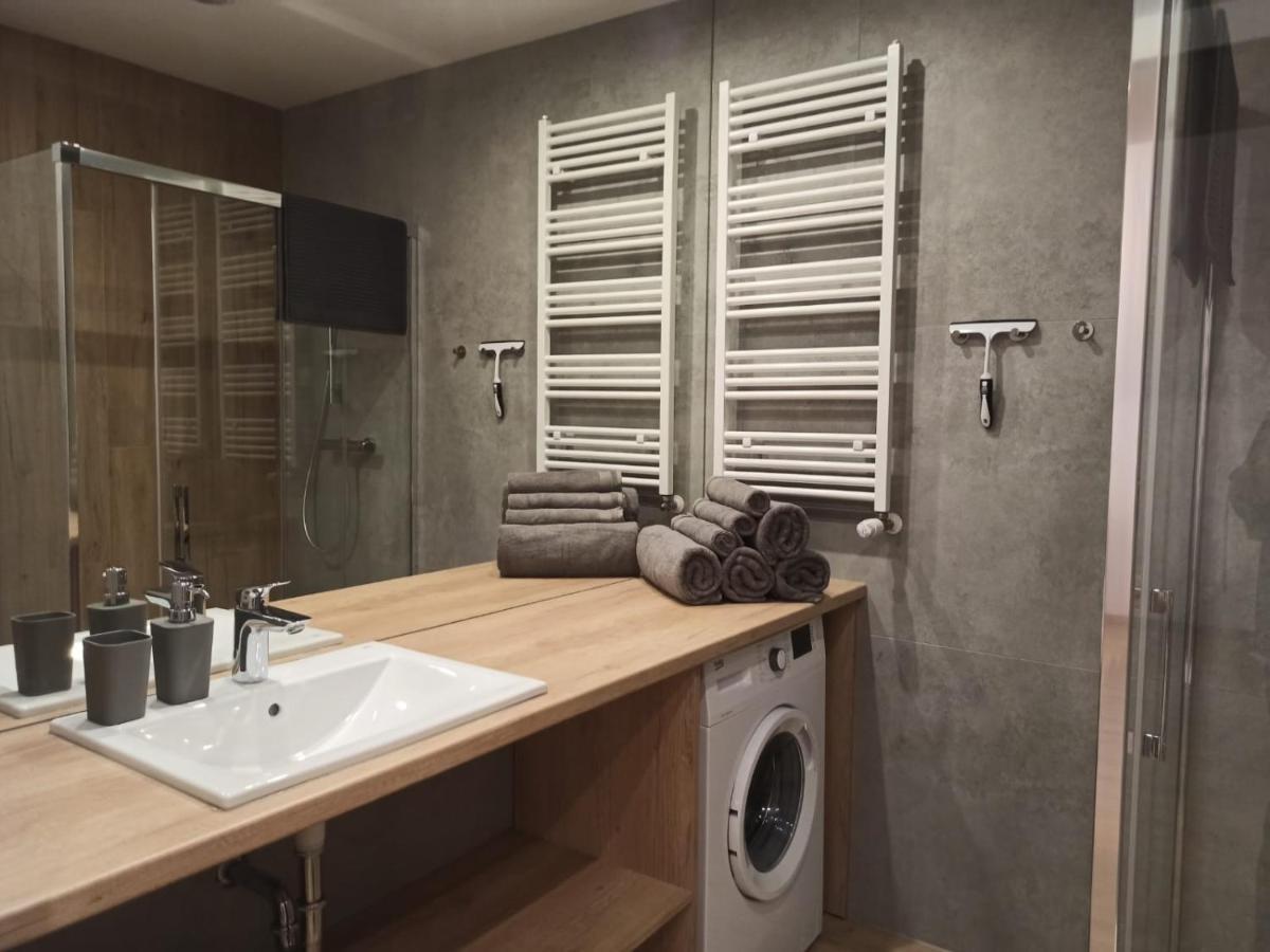 Apartamenty Rodzinne Deluxe, Suite W Budynku Baltin サルビノボ エクステリア 写真